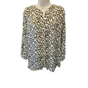 Jachs girlfriend green geometric cottagecore button up hidden placket M / L (?)